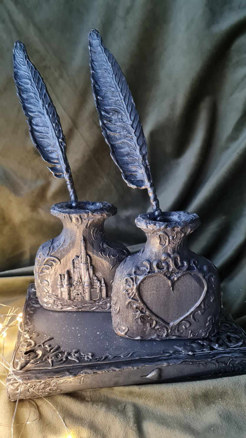 Silvery Pen and Penholder Set