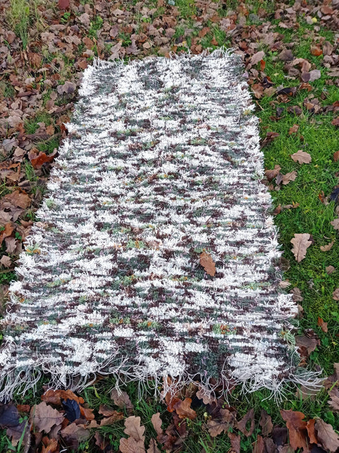 Fluffy carpet; White +Green +Brown; loomed Rug; 164x85cm