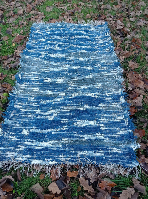 Fluffy carpet; Dark Blue +Light Blue +White +Gray; loomed Rug; 160x85cm