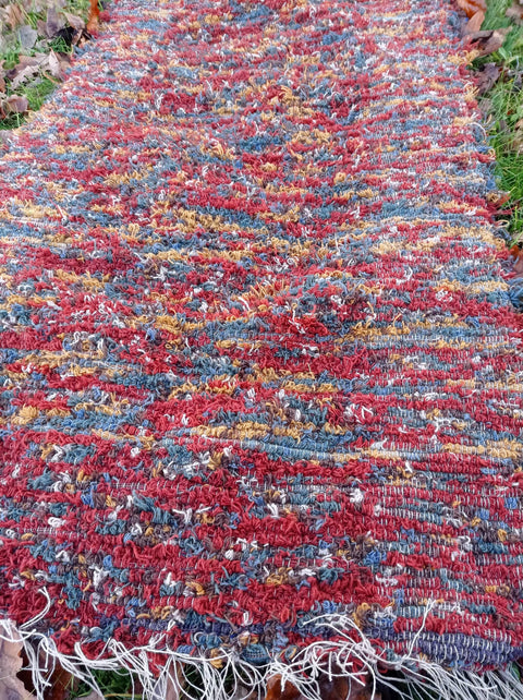 Fluffy carpet; Red +Blue+ Yellow; Brown + White; Loomed Rug; 154x85cm